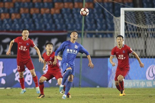 亚冠倒计时；尼斯今晨主帅复盘；细节引发关注；气氛紧张；训练强度明显提升的简单介绍-九游官网